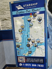 New York-Boat Tour-Empire State Building 041025