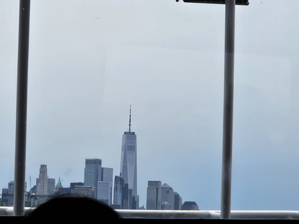 New York-Boat Tour-Empire State Building 041025