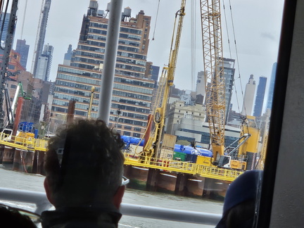 New York-Boat Tour-Empire State Building 041025