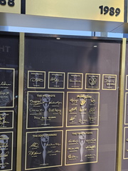 Rock n Roll HOF-061125