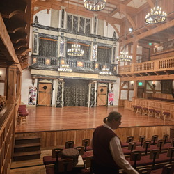 Romeo and Juliet Saunton VA 102325