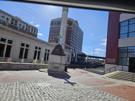 Seein' the DMV-Richmond Stop-100525