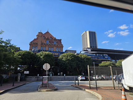 Seein' the DMV-Richmond Stop-100525
