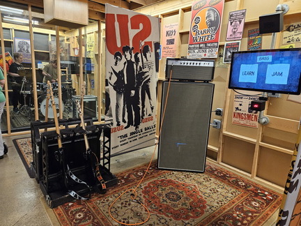 Rock-n-Roll HoF-061125