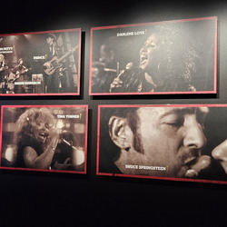 Rock-n-Roll HoF-061125